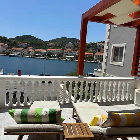 Seaview Апартаменты