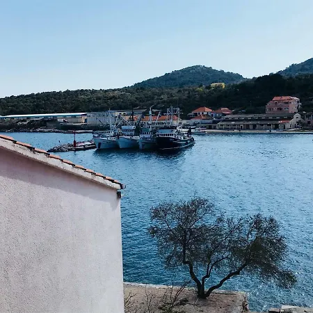 Seaview Appartamento Sali
