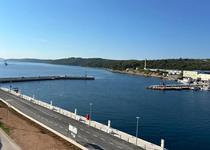 Seaview Апартаменты *