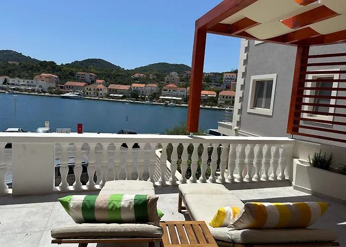 Seaview Апартаменты