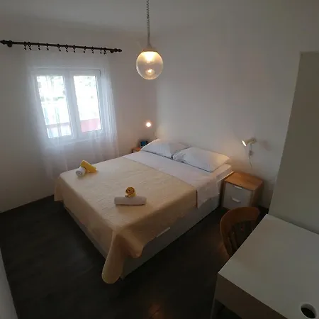 Seaview Апартаменты *