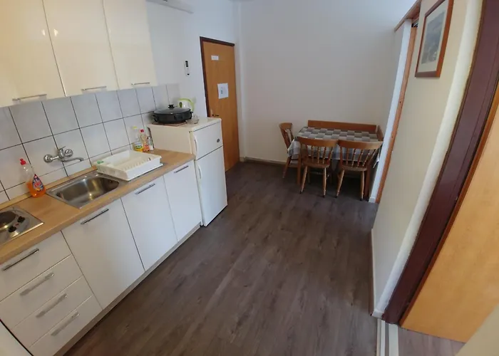 Seaview Apartmán Sali