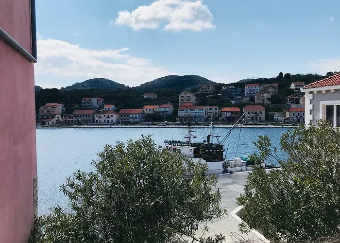 Seaview Apartmán Sali